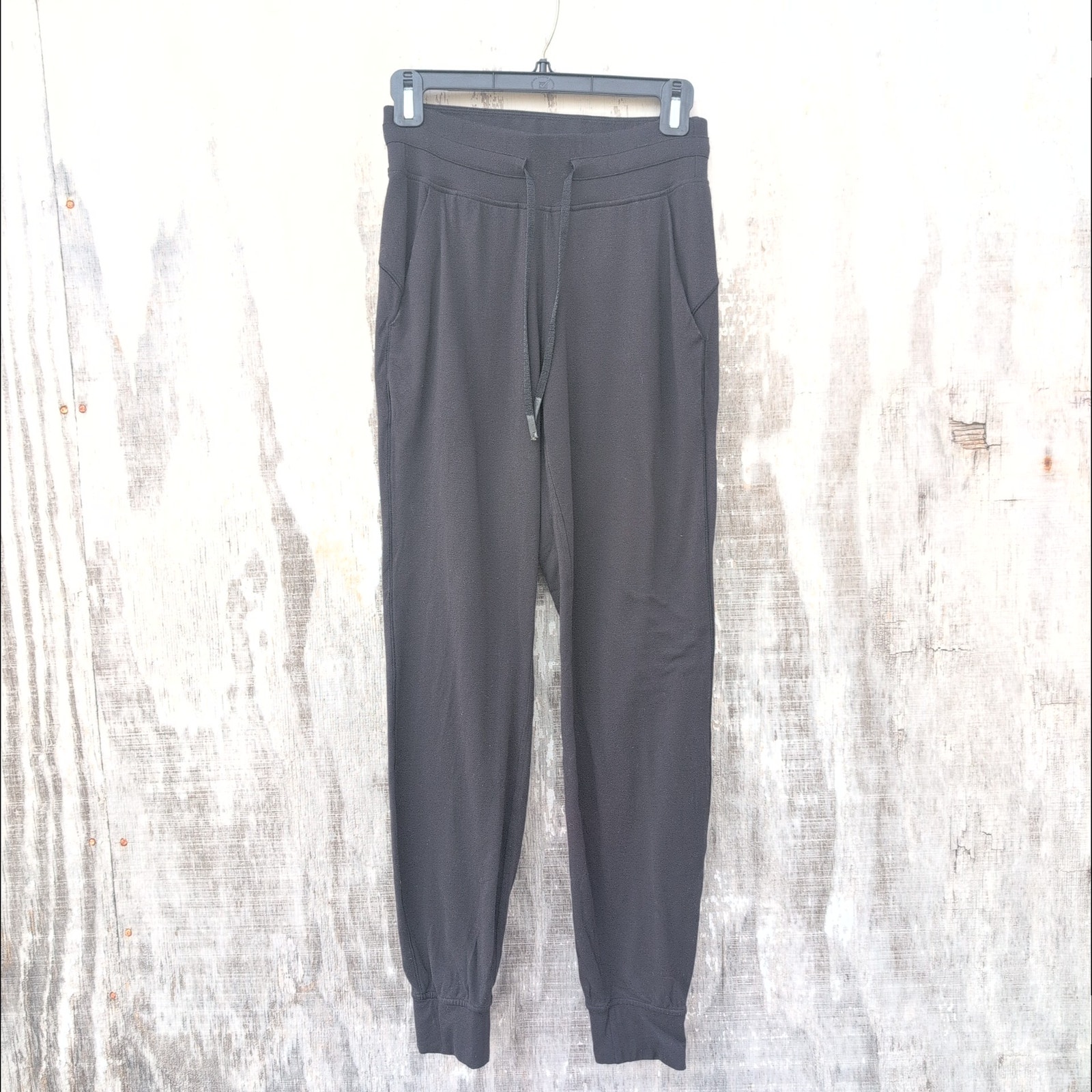 Lululemon On The Fly Joggers Luxetreme Drawstring Women's Size 4 Loose Fit